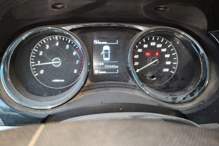 Used Baojun 730 2016 1.5L Manual Comfort Version 7 Seats China V Emission Standard Instrument Cluster