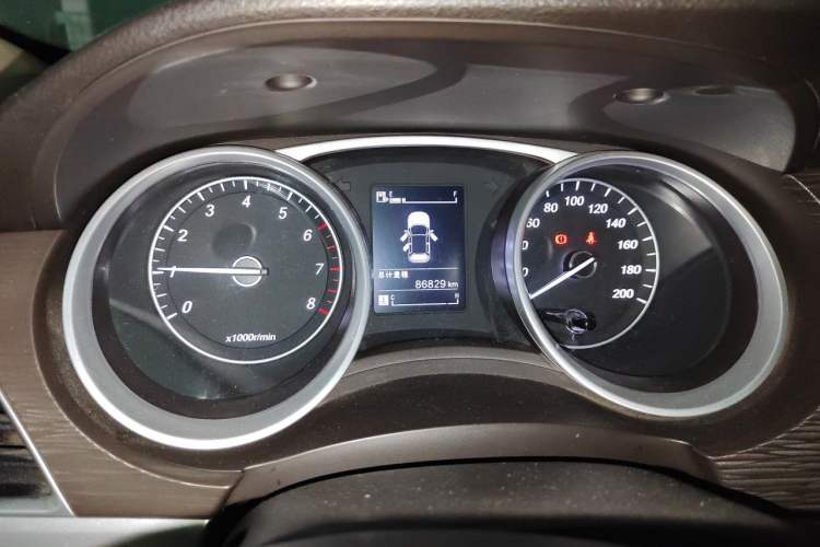 Used Baojun 730 2016 Revised 1.5L Manual Standard Version 7 Seats China V Emission Standard Instrument Cluster