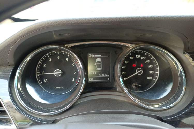Used Baojun 730 2016 1.5L Manual Comfort Version 7 Seats China V Emission Standard Instrument Cluster