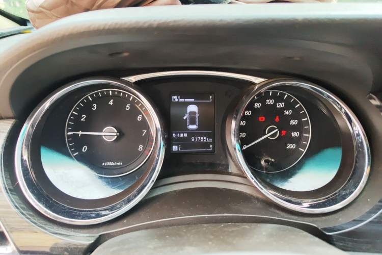 Used Baojun 730 2016 1.5L Manual Comfort Version 7 Seats China V Emission Standard Instrument Cluster