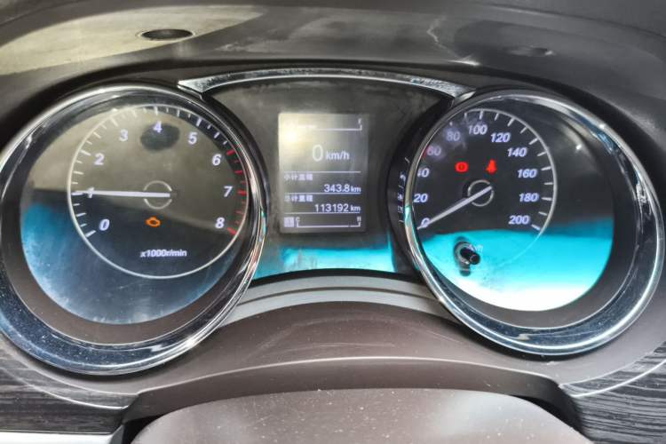 Used Baojun 730 2016 1.5L Manual Comfort Version 7 Seats China V Emission Standard Instrument Cluster