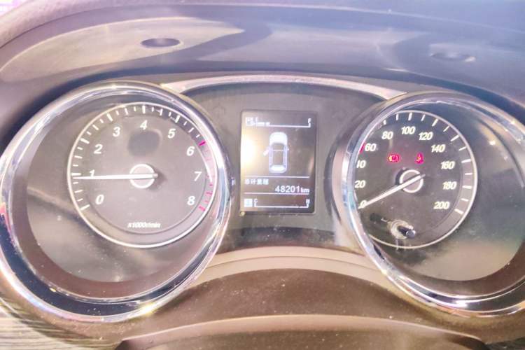 Used Baojun 730 2016 1.5L Manual Comfort Version 7 Seats China V Emission Standard Instrument Cluster
