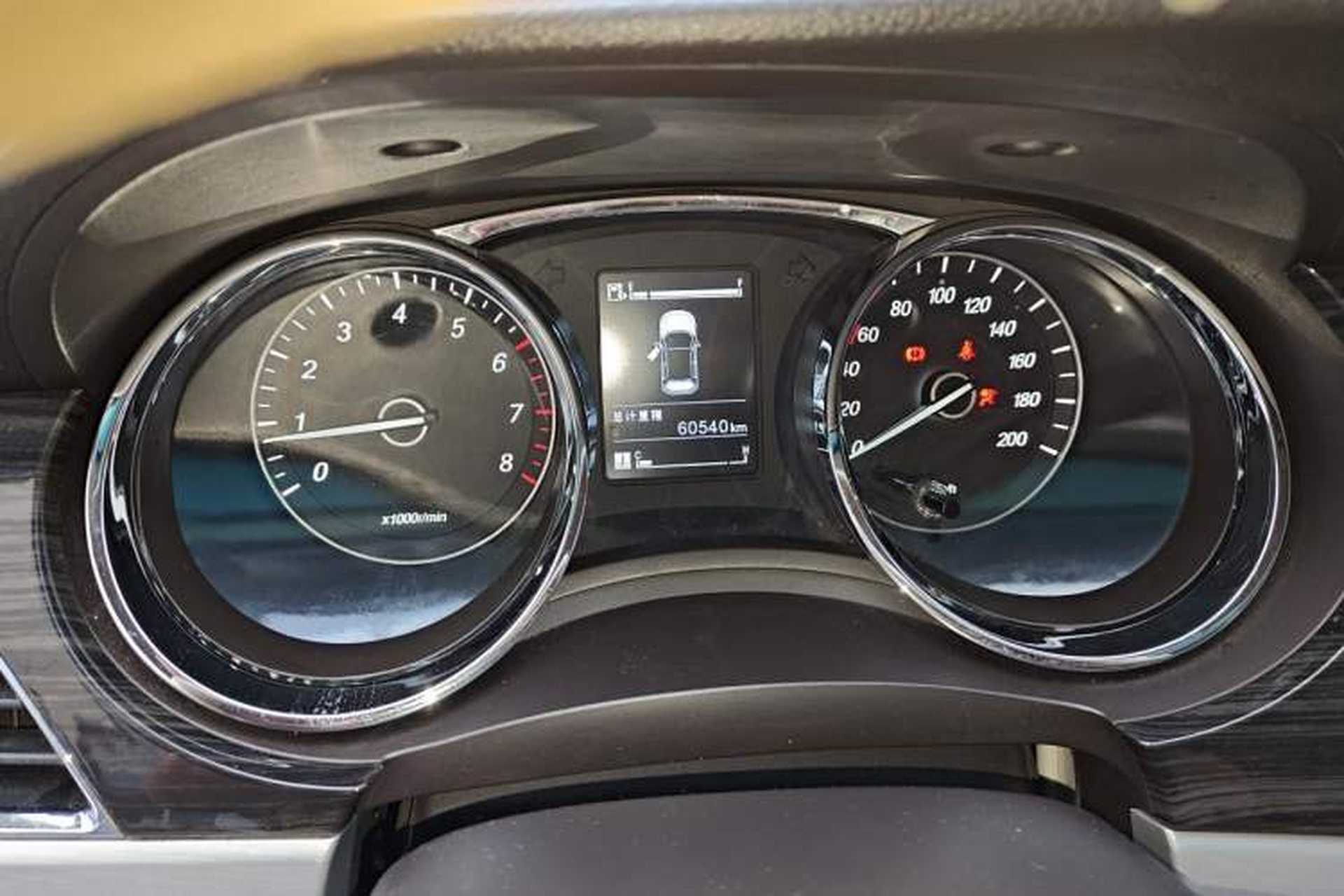 Used Baojun 730 2016 1.5T Manual Luxury Edition 7 Seats Instrument Cluster