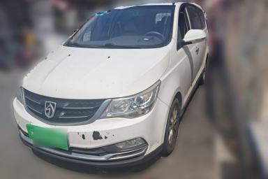 Used Baojun 730 2016 1.5T Manual Comfort Version 7 Seats