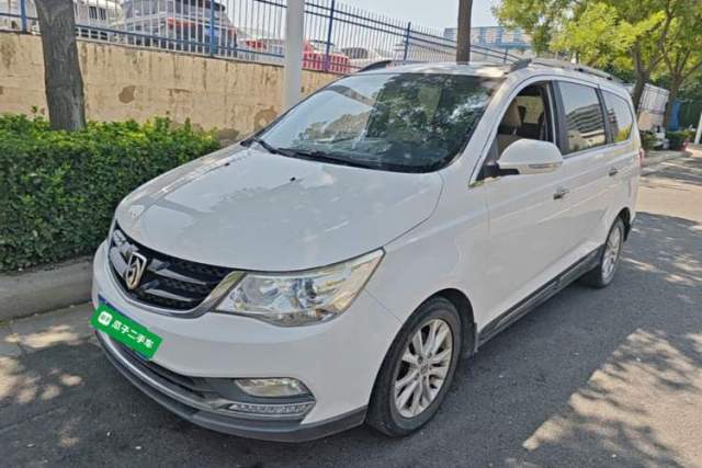 Używany Baojun 730 2016 1.5T Manual Luxury Edition 7 Seats