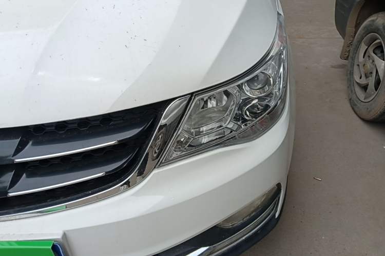 Used Baojun 730 2016 1.5L Manual Comfort Version 7 Seats China V Emission Standard Left Front Headlight