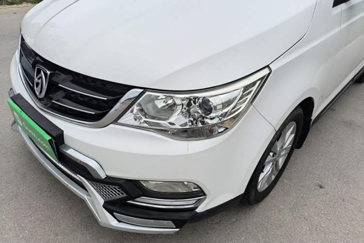 Used Baojun 730 2016 1.5L Manual Comfort Version 7 Seats China V Emission Standard Left Front Headlight