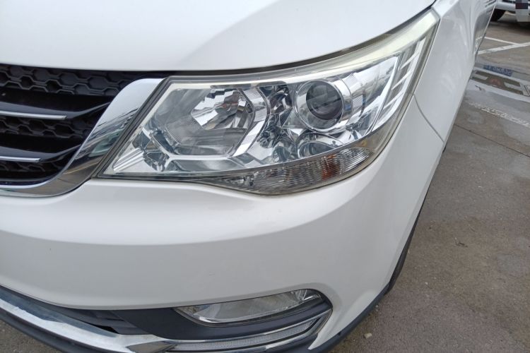 Used Baojun 730 2016 1.8L iAMT Comfort Version 7 Seats Left Front Headlight