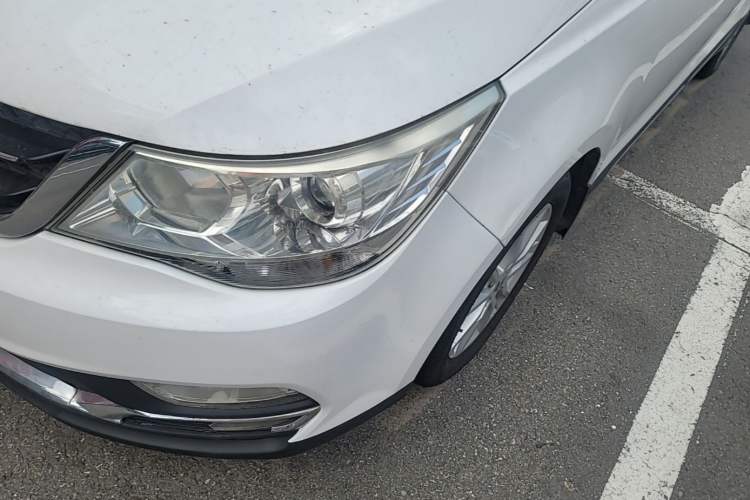 Used Baojun 730 2016 1.8L iAMT Comfort Version 7 Seats Left Front Headlight