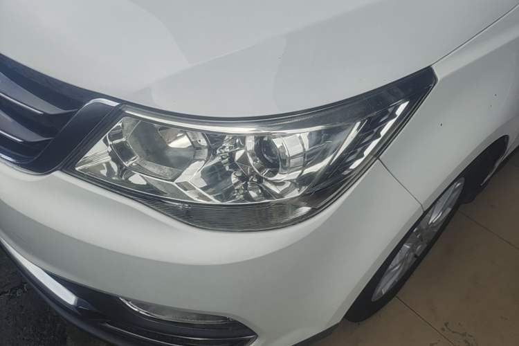 Used Baojun 730 2016 1.5L Manual Comfort Version 7 Seats China V Emission Standard Left Front Headlight