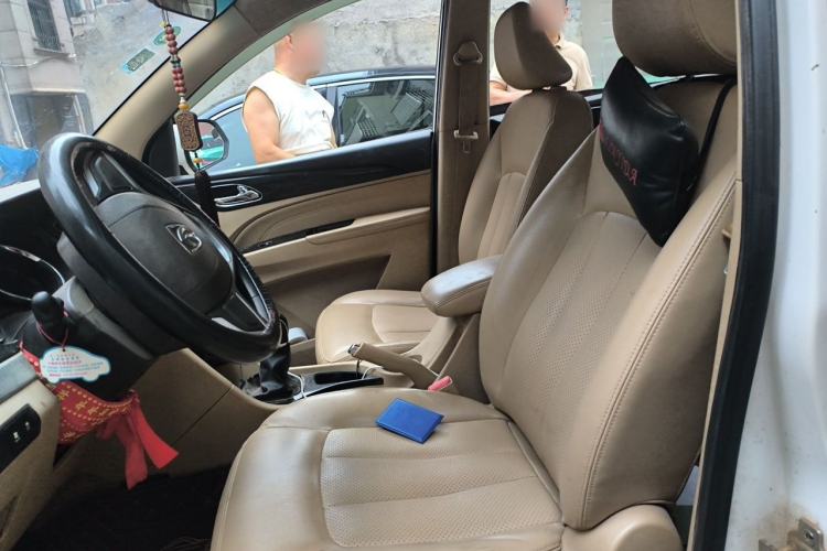 Used Baojun 730 2016 1.5L Manual Comfort Version 7 Seats China V Emission Standard Left Front Seat