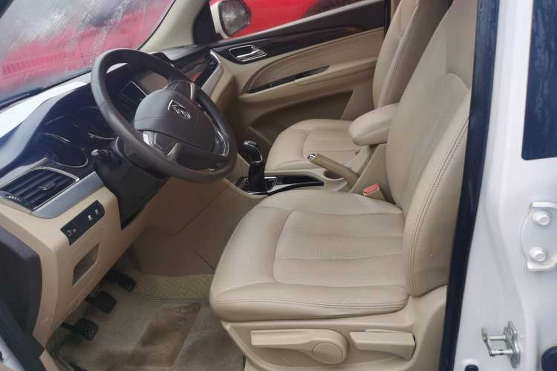 Used Baojun 730 2016 1.5L Manual Comfort Version 7 Seats China V Emission Standard Left Front Seat