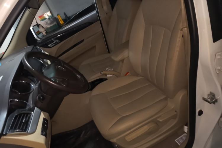 Used Baojun 730 2016 1.5L Manual Luxury Edition 7 Seats Left Front Seat