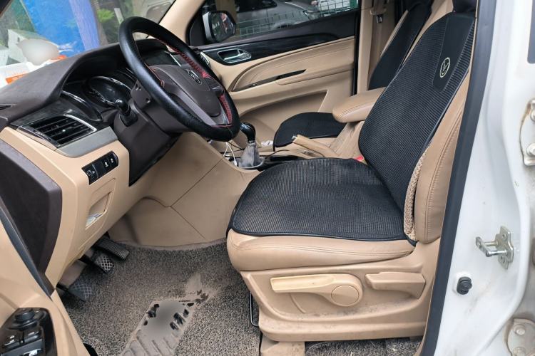 Used Baojun 730 2016 1.5L Manual Comfort Version 7 Seats China V Emission Standard Left Front Seat
