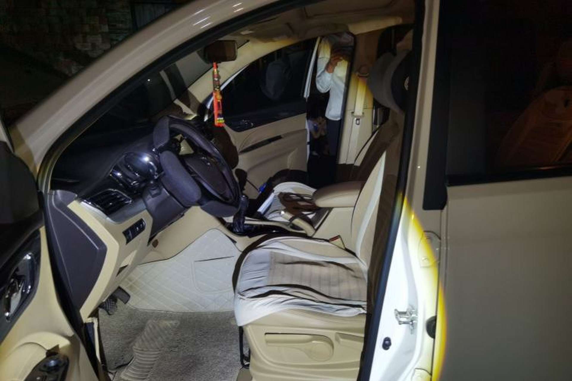 Used Baojun 730 2016 1.5T Manual Luxury Edition 7 Seats Left Front Seat