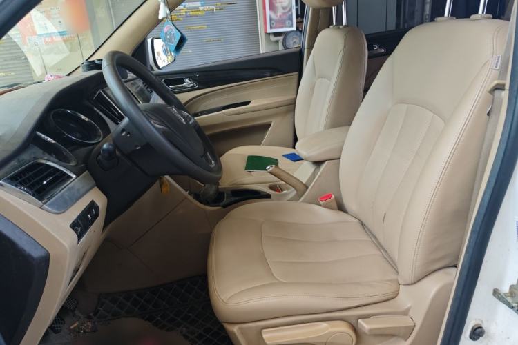 Used Baojun 730 2016 1.5L Manual Comfort Version 7 Seats China V Emission Standard Left Front Seat