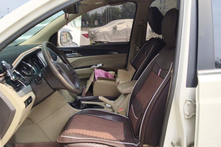 Used Baojun 730 2016 1.5L Manual Comfort Version 7 Seats China V Emission Standard Left Front Seat