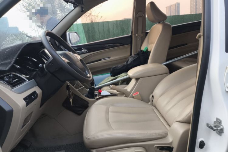 Used Baojun 730 2016 1.5L Manual Comfort Version 7 Seats China V Emission Standard Left Front Seat