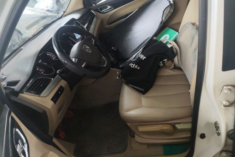 Used Baojun 730 2016 1.5L Manual Comfort Version 7 Seats China V Emission Standard Left Front Seat