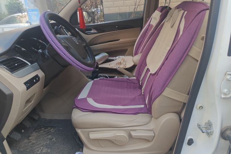 Used Baojun 730 2016 1.5L Manual Luxury Edition 7 Seats Left Front Seat