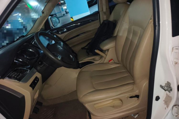 Used Baojun 730 2016 1.5L Manual Comfort Version 7 Seats China V Emission Standard Left Front Seat