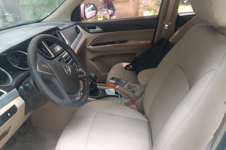 Used Baojun 730 2016 1.5L Manual Value Edition 7 Seats China V Emission Standard Left Front Seat