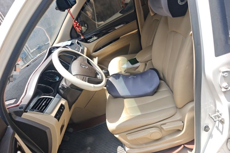 Used Baojun 730 2016 1.5L Manual Comfort Version 7 Seats China V Emission Standard Left Front Seat