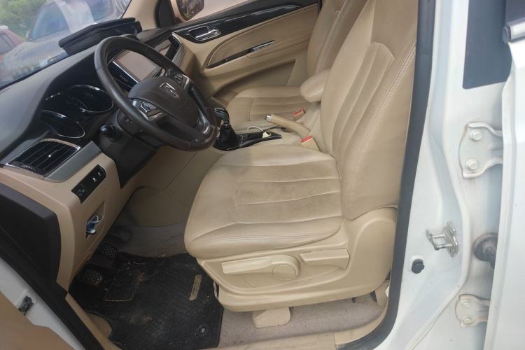 Used Baojun 730 2016 1.5L Manual Luxury Edition 7 Seats Left Front Seat