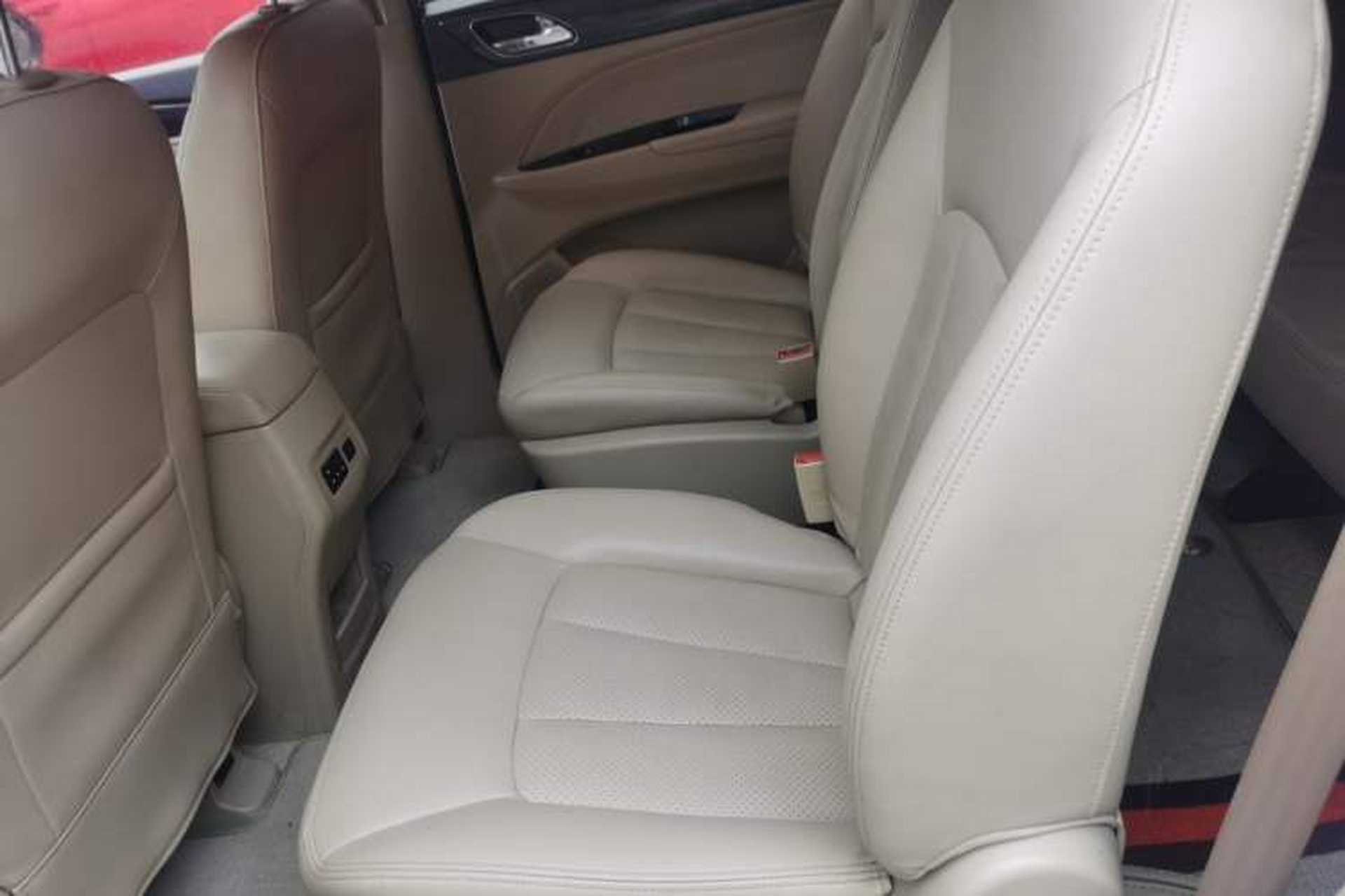 Used Baojun 730 2016 1.5L Manual Comfort Version 7 Seats China V Emission Standard Left Rear Seat