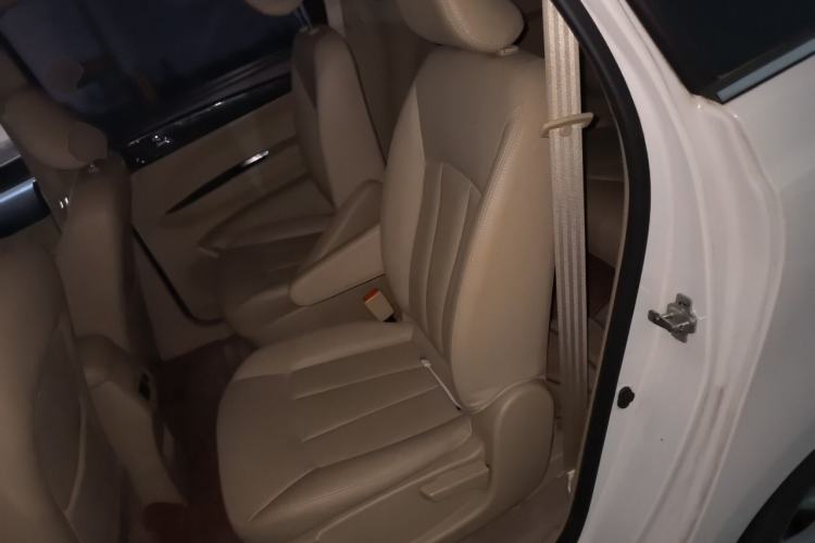 Used Baojun 730 2016 1.5L Manual Luxury Edition 7 Seats Left Rear Seat