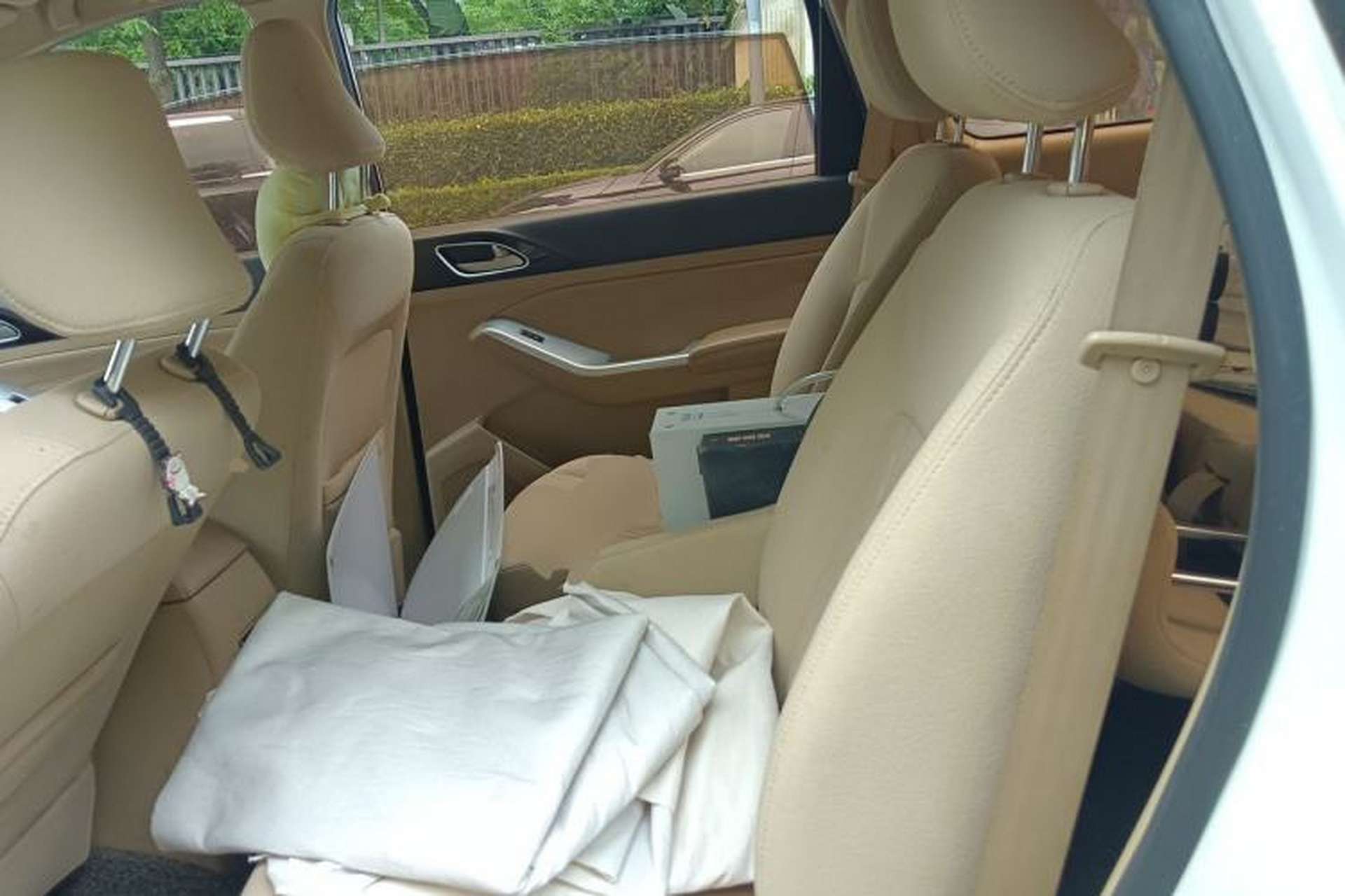 Used Baojun 730 2016 1.5L Manual Value Edition 7 Seats China V Emission Standard Left Rear Seat