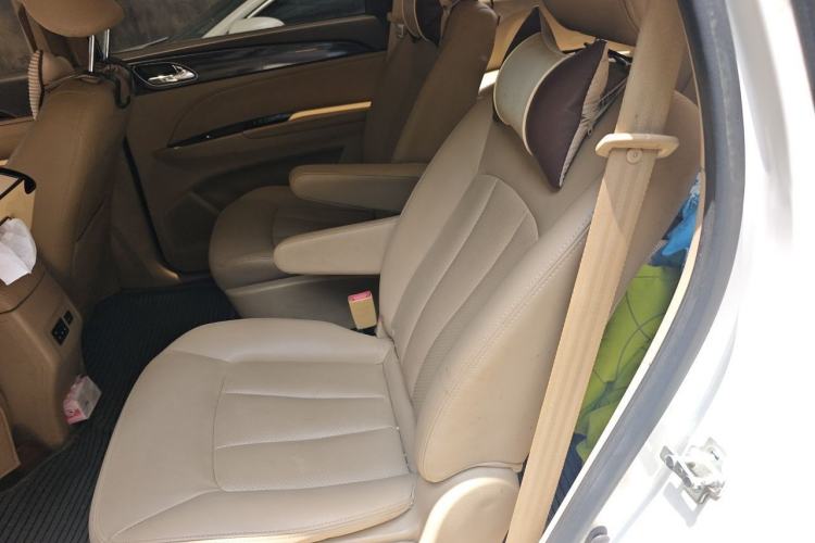 Used Baojun 730 2016 1.5L Manual Comfort Version 7 Seats China V Emission Standard Left Rear Seat
