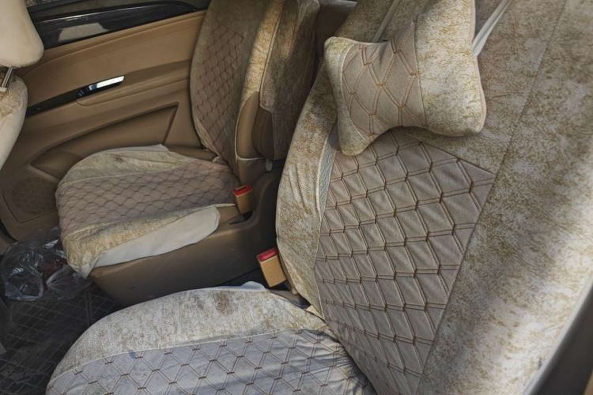 Used Baojun 730 2016 1.5L Manual Comfort Version 7 Seats China V Emission Standard Left Rear Seat