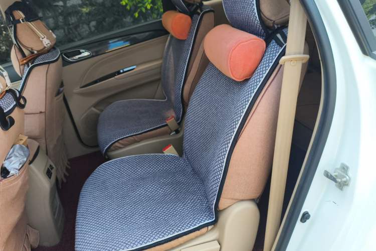 Used Baojun 730 2016 1.5L Manual Luxury Edition 7 Seats Left Rear Seat
