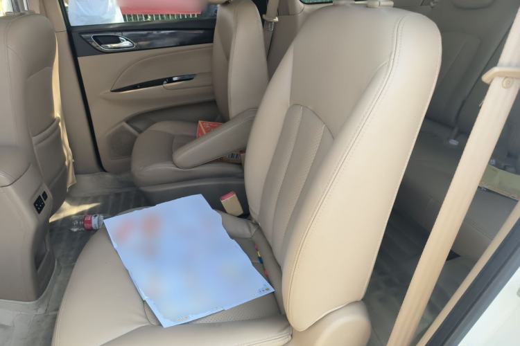 Used Baojun 730 2016 1.5L Manual Luxury Edition 7 Seats Left Rear Seat