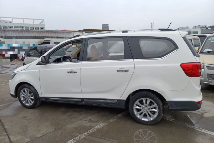 Used Baojun 730 2016 1.8L iAMT Comfort Version 7 Seats Left Side