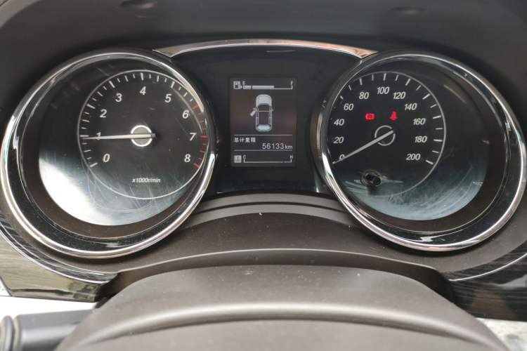Used Baojun 730 2016 1.5L Manual Comfort Version 7 Seats China V Emission Standard Odometer Close Up