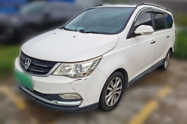 Used Baojun 730 2016 1.5T Manual Luxury Edition 7 Seats