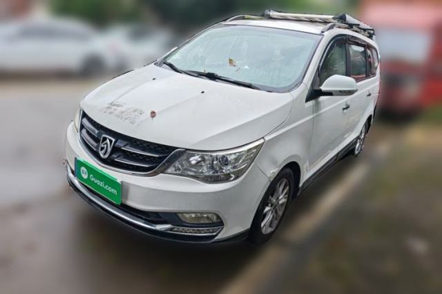 Ojetý Baojun 730 2016 1.5T Manual Luxury Edition 7 Seats