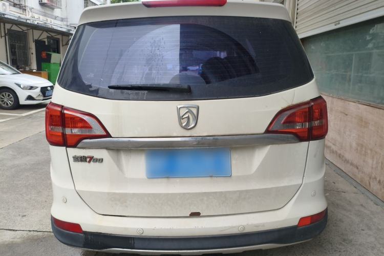 Used Baojun 730 2016 1.5L Manual Luxury Edition 7 Seats Rear