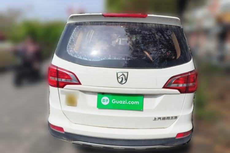 Used Baojun 730 2016 Revised 1.5L Manual Standard Version 7 Seats China V Emission Standard Rear