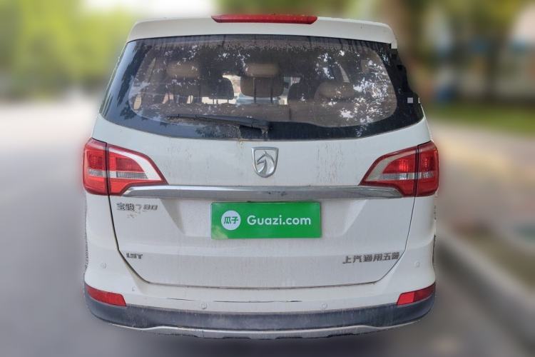 Used Baojun 730 2016 1.5T Manual Comfort Version 7 Seats Rear