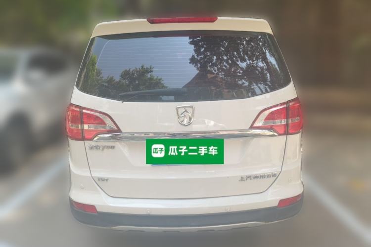Used Baojun 730 2016 1.5T Manual Comfort Version 7 Seats Rear