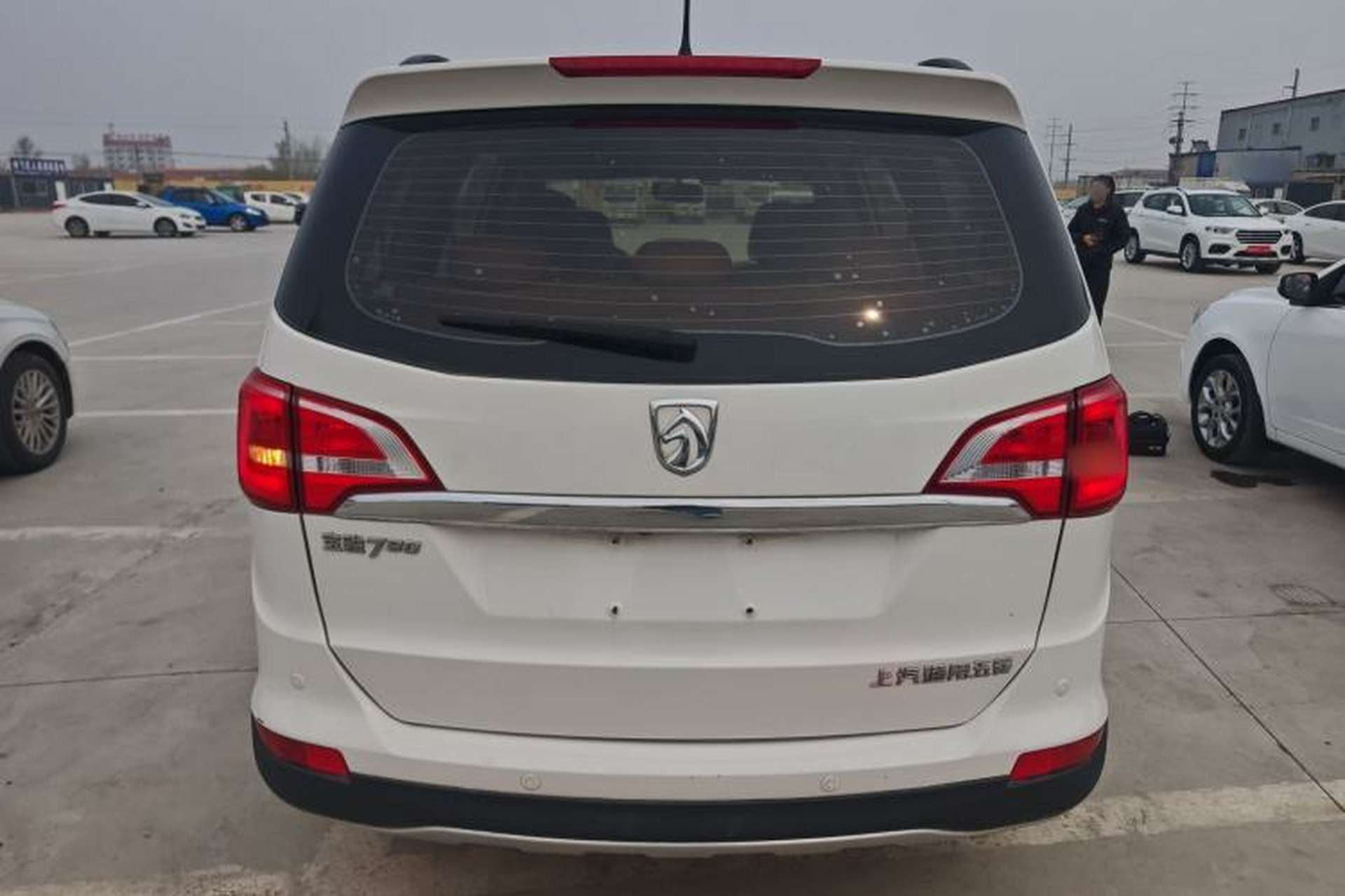 Used Baojun 730 2016 1.5L Manual Comfort Version 7 Seats China V Emission Standard Rear