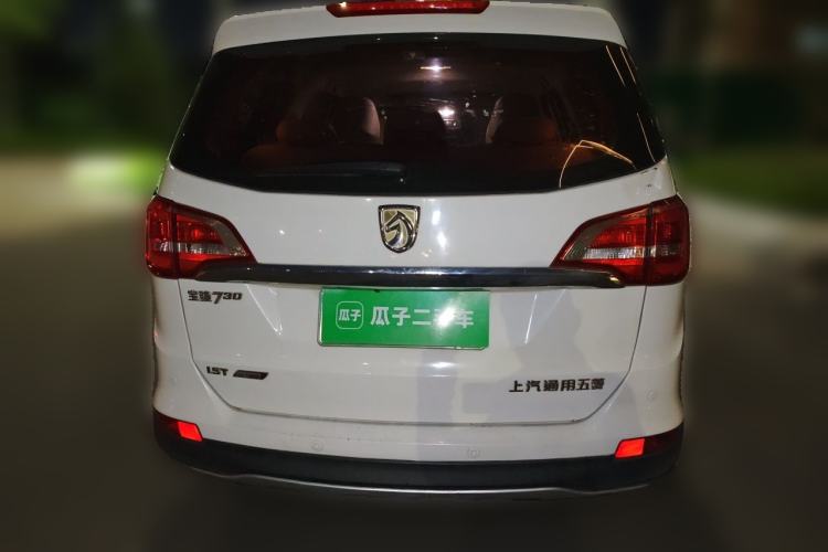 Used Baojun 730 2016 1.5T Manual Luxury Edition 7 Seats Rear