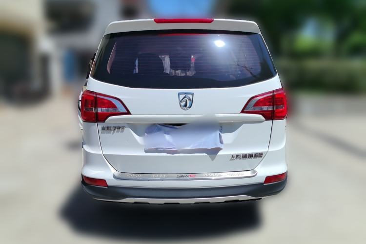 Used Baojun 730 2016 1.5L Manual Standard Version 5 Seats Rear