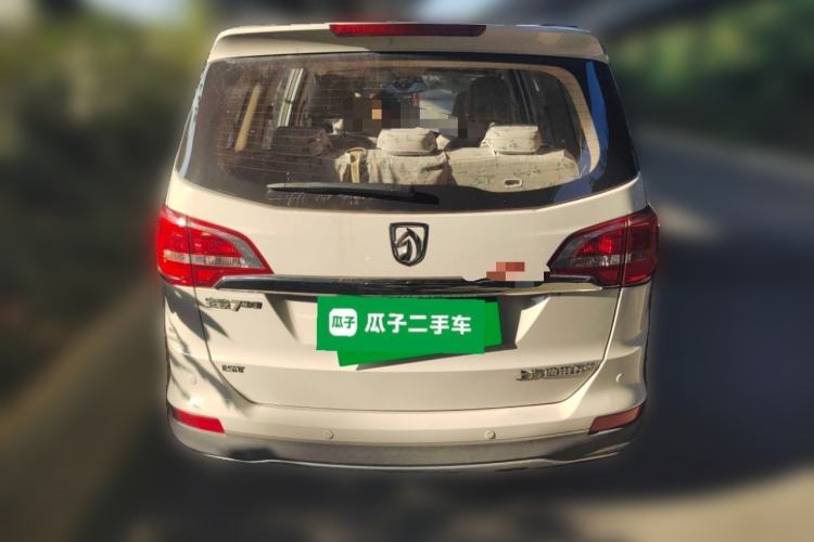 Used Baojun 730 2016 1.5T Manual Luxury Edition 7 Seats Rear