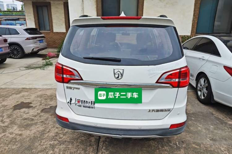 Used Baojun 730 2016 1.5L Manual Luxury Edition 7 Seats Rear