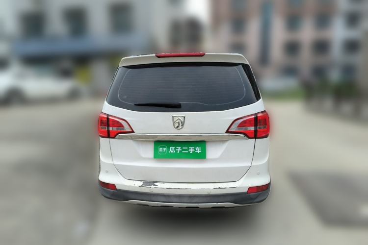 Used Baojun 730 2016 1.5L Manual Luxury Edition 7 Seats Rear