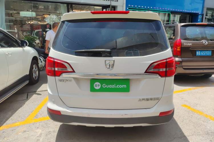 Used Baojun 730 2016 1.5L Manual Comfort Version 7 Seats China V Emission Standard Rear